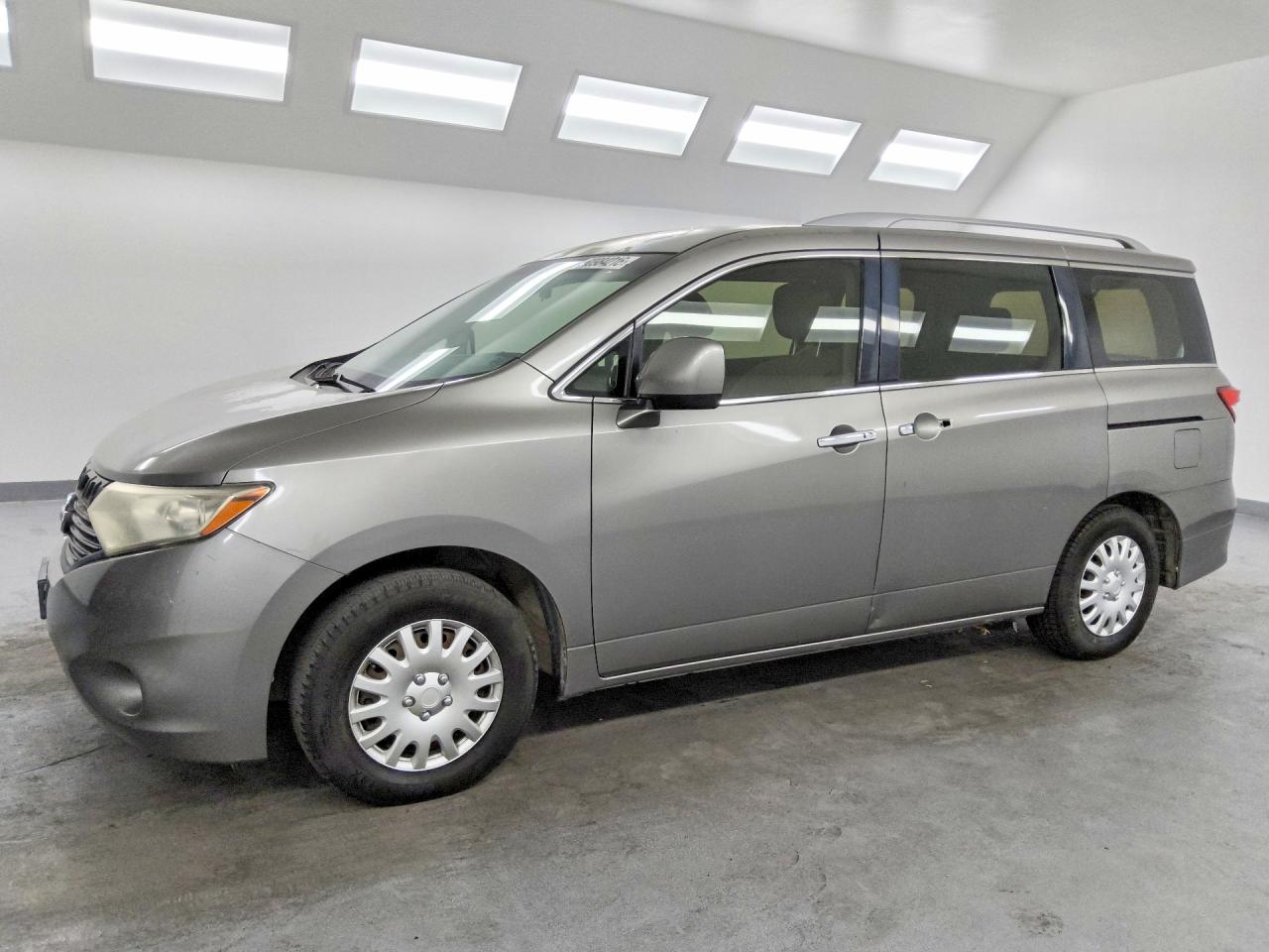 2013 NISSAN QUEST