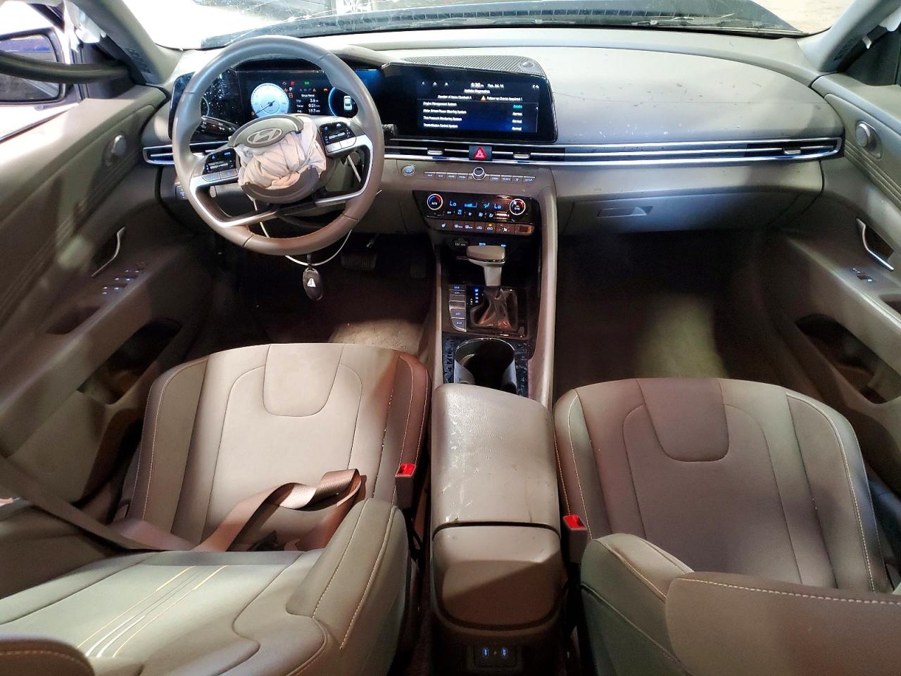 2025 HYUNDAI ELANTRA