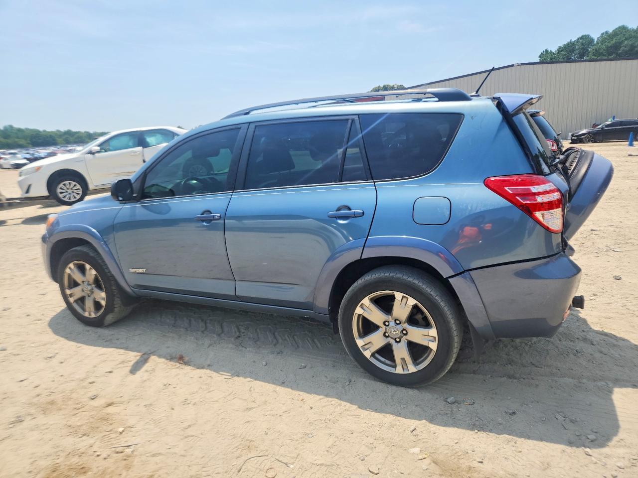 2010 TOYOTA RAV4