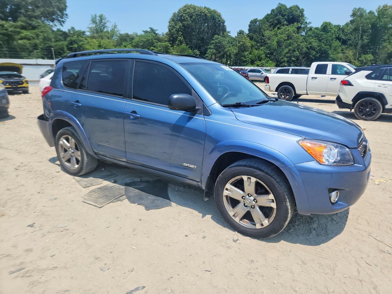 2010 TOYOTA RAV4