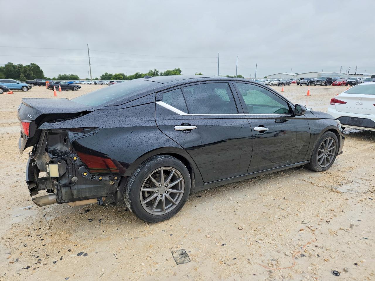2019 NISSAN ALTIMA