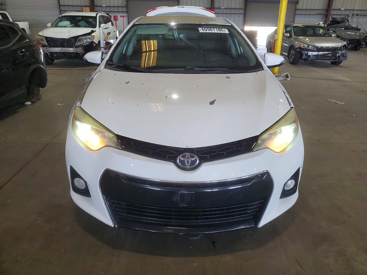 2015 TOYOTA COROLLA