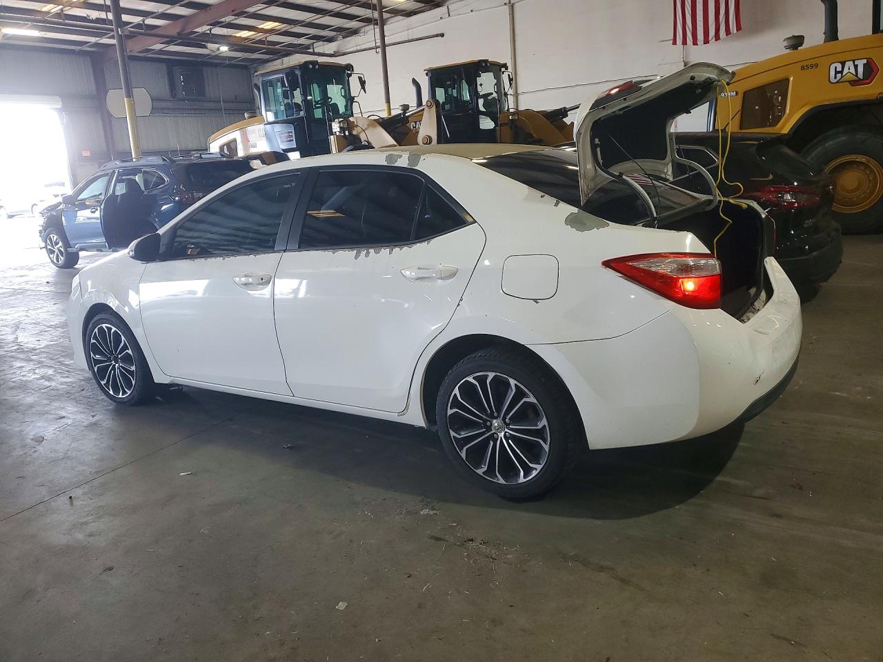 2015 TOYOTA COROLLA