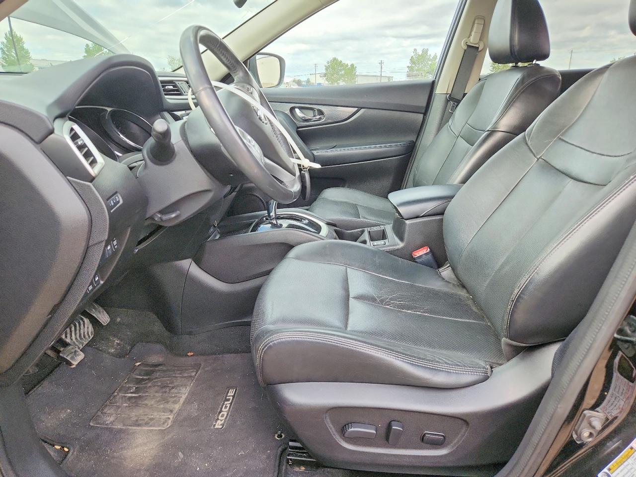 2014 NISSAN ROGUE