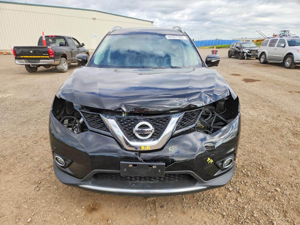 2014 NISSAN ROGUE