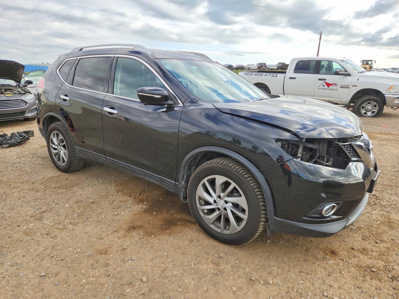 2014 NISSAN ROGUE