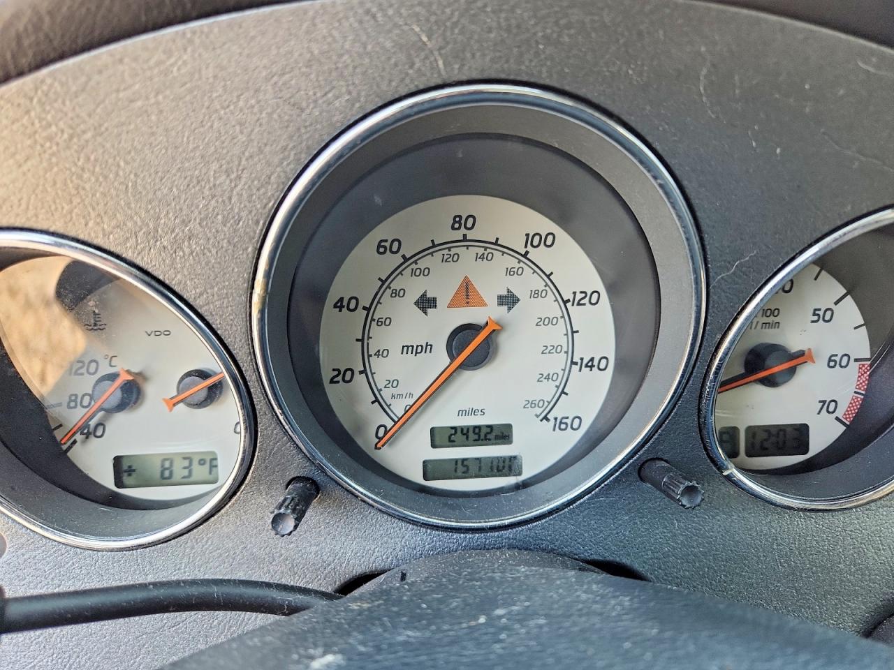 2001 MERCEDES-BENZ SLK-CLASS