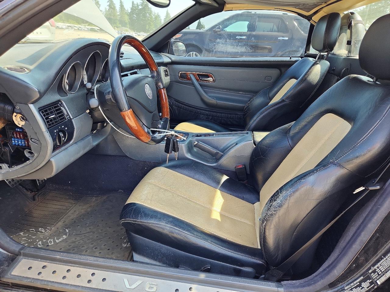 2001 MERCEDES-BENZ SLK-CLASS