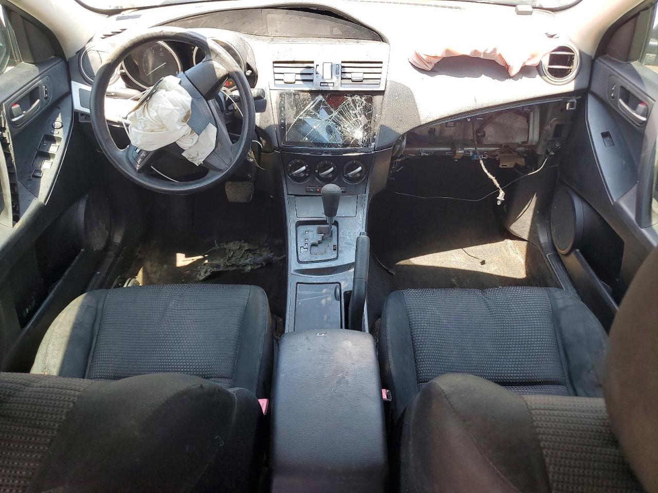 2012 MAZDA 3