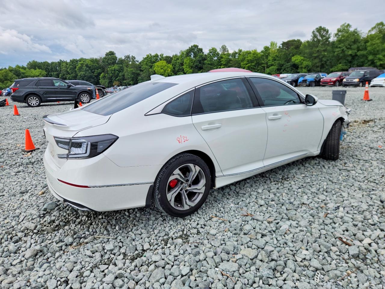 2019 HONDA ACCORD