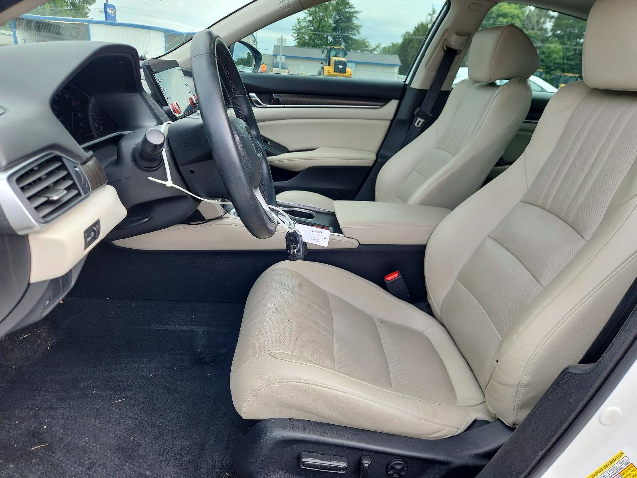 2019 HONDA ACCORD