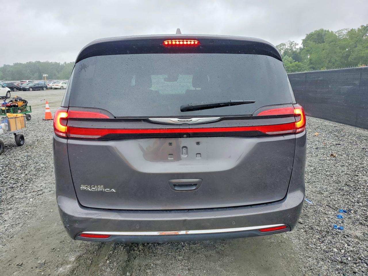 2021 CHRYSLER PACIFICA