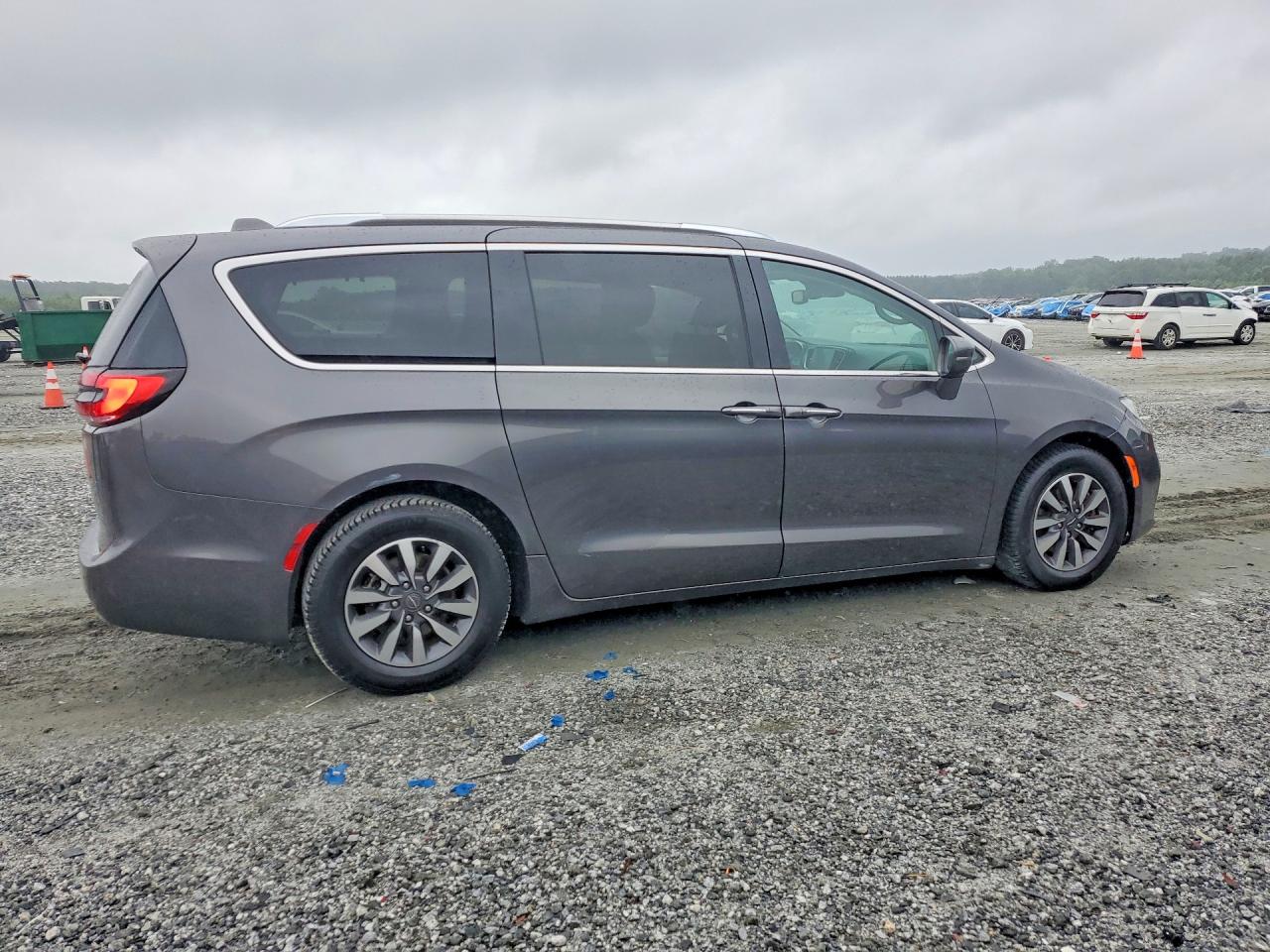 2021 CHRYSLER PACIFICA