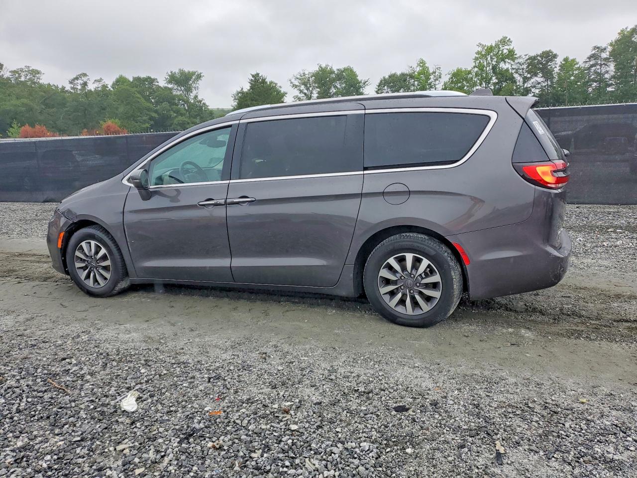 2021 CHRYSLER PACIFICA
