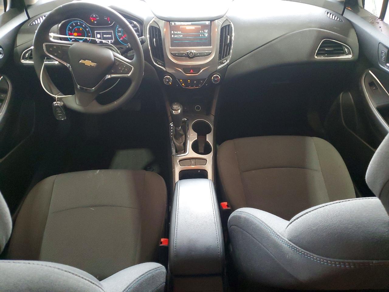 2017 CHEVROLET CRUZE
