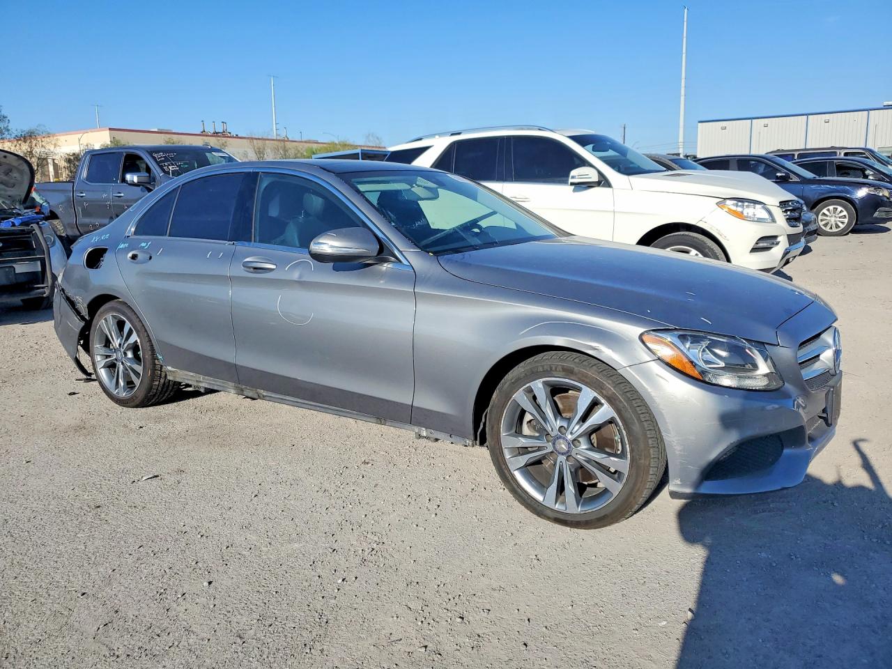2015 MERCEDES-BENZ C-CLASS
