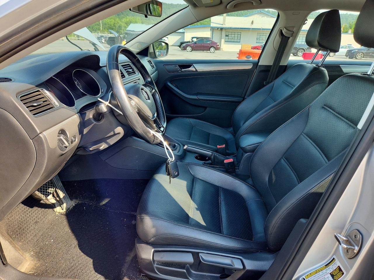 2015 VOLKSWAGEN JETTA