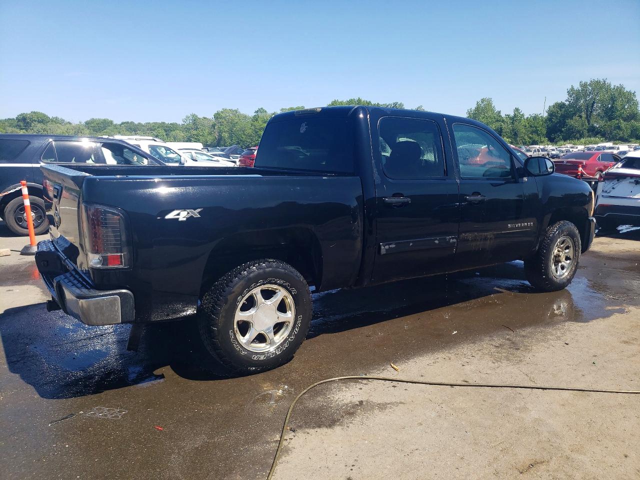 2011 CHEVROLET SILVERADO