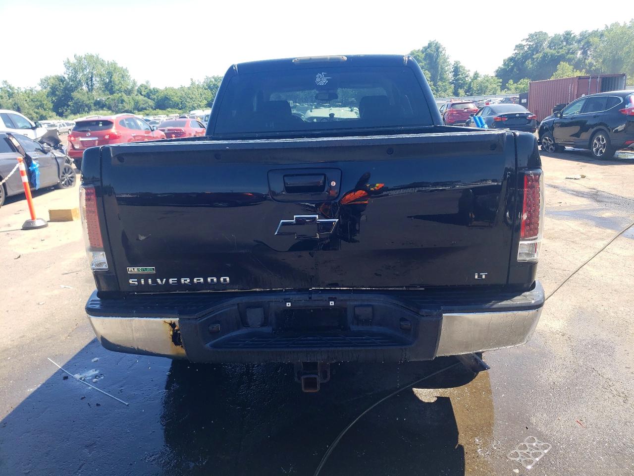 2011 CHEVROLET SILVERADO