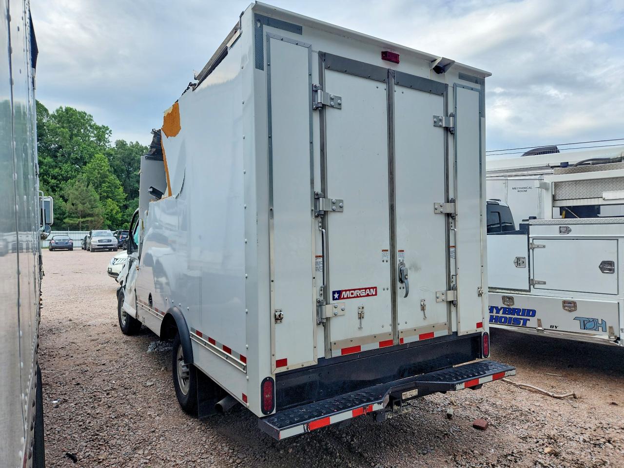 2023 CHEVROLET EXPRESS