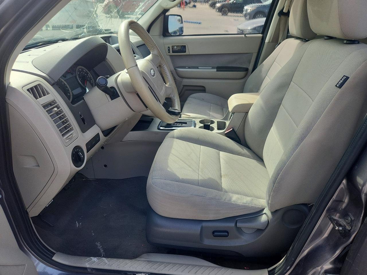 2010 FORD ESCAPE