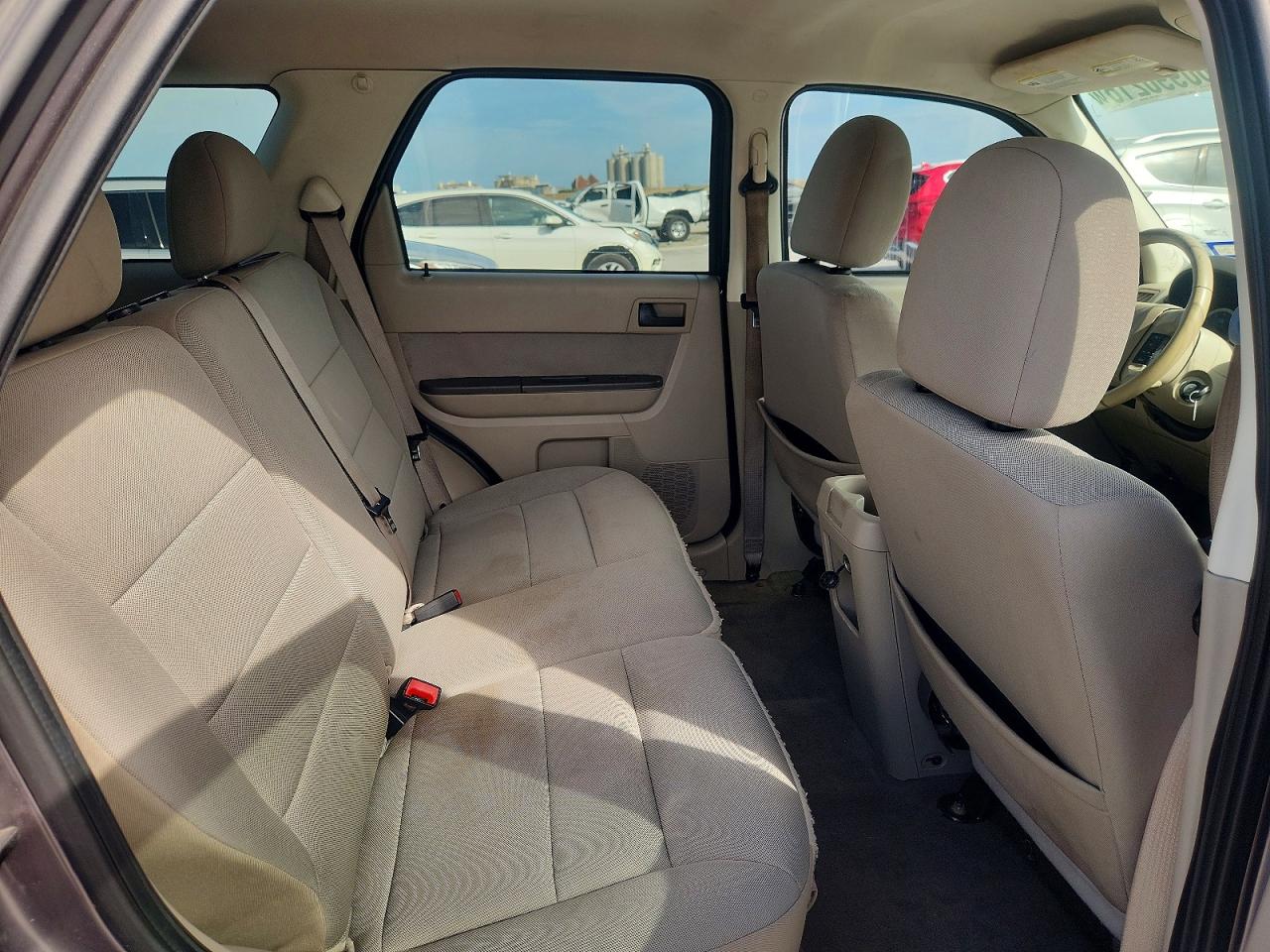 2010 FORD ESCAPE
