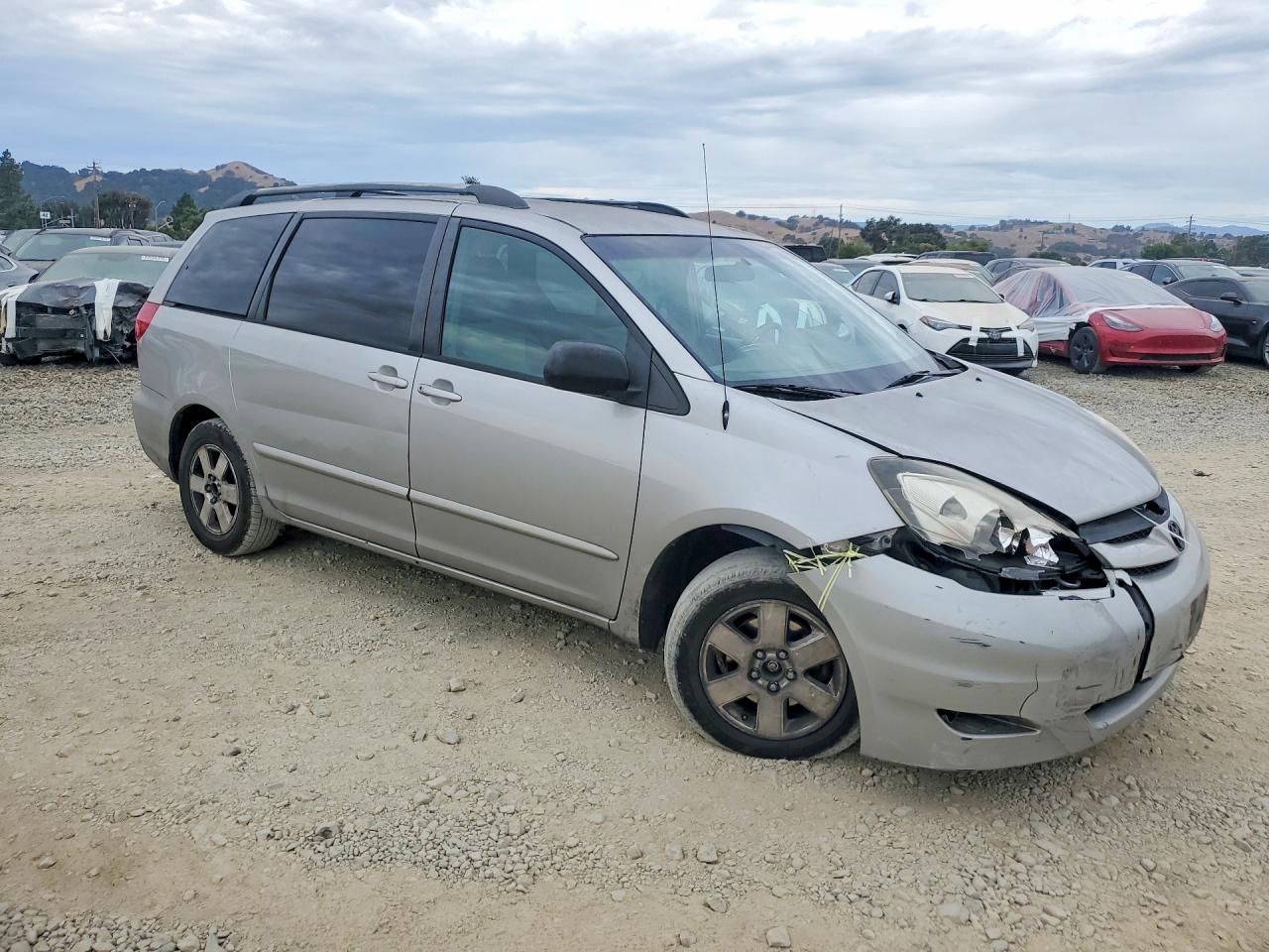 2006 TOYOTA SIENNA