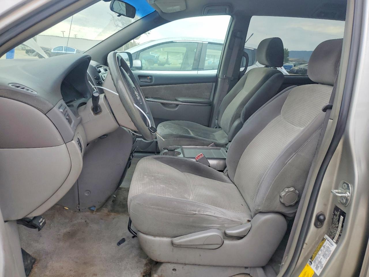 2006 TOYOTA SIENNA