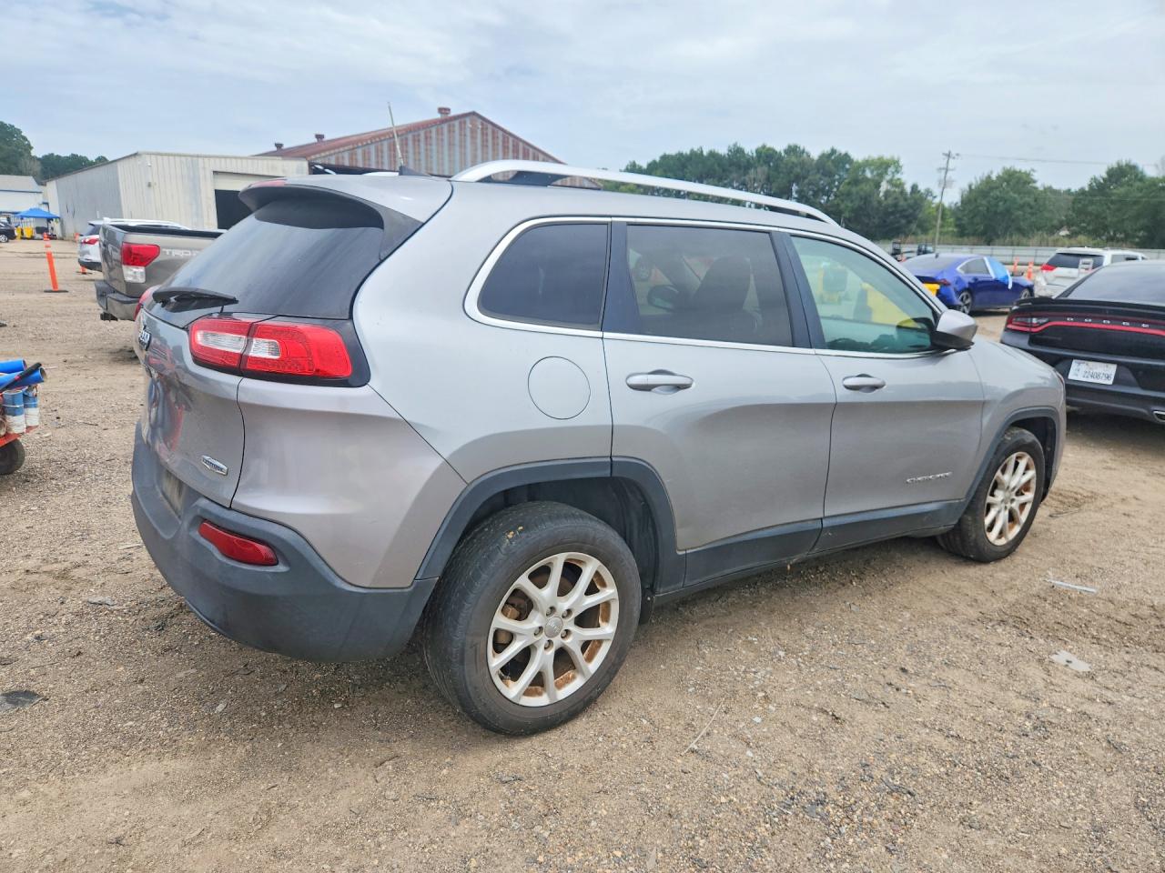 2016 JEEP CHEROKEE