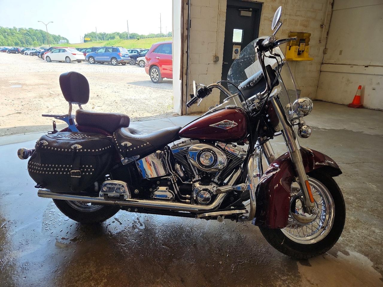2014 HARLEY-DAVIDSON FL