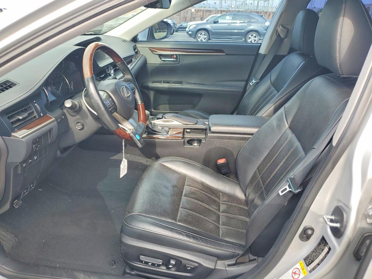 2017 LEXUS ES350