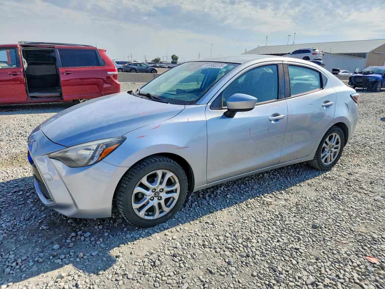 2017 TOYOTA YARIS