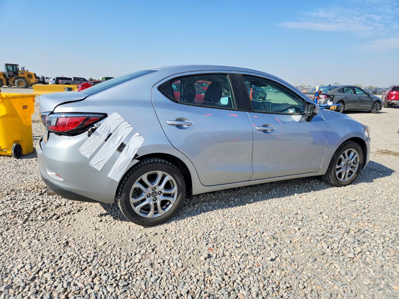 2017 TOYOTA YARIS