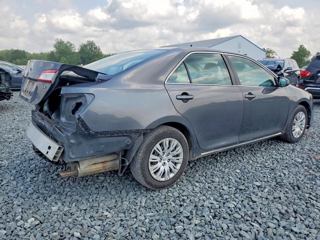 2012 TOYOTA CAMRY