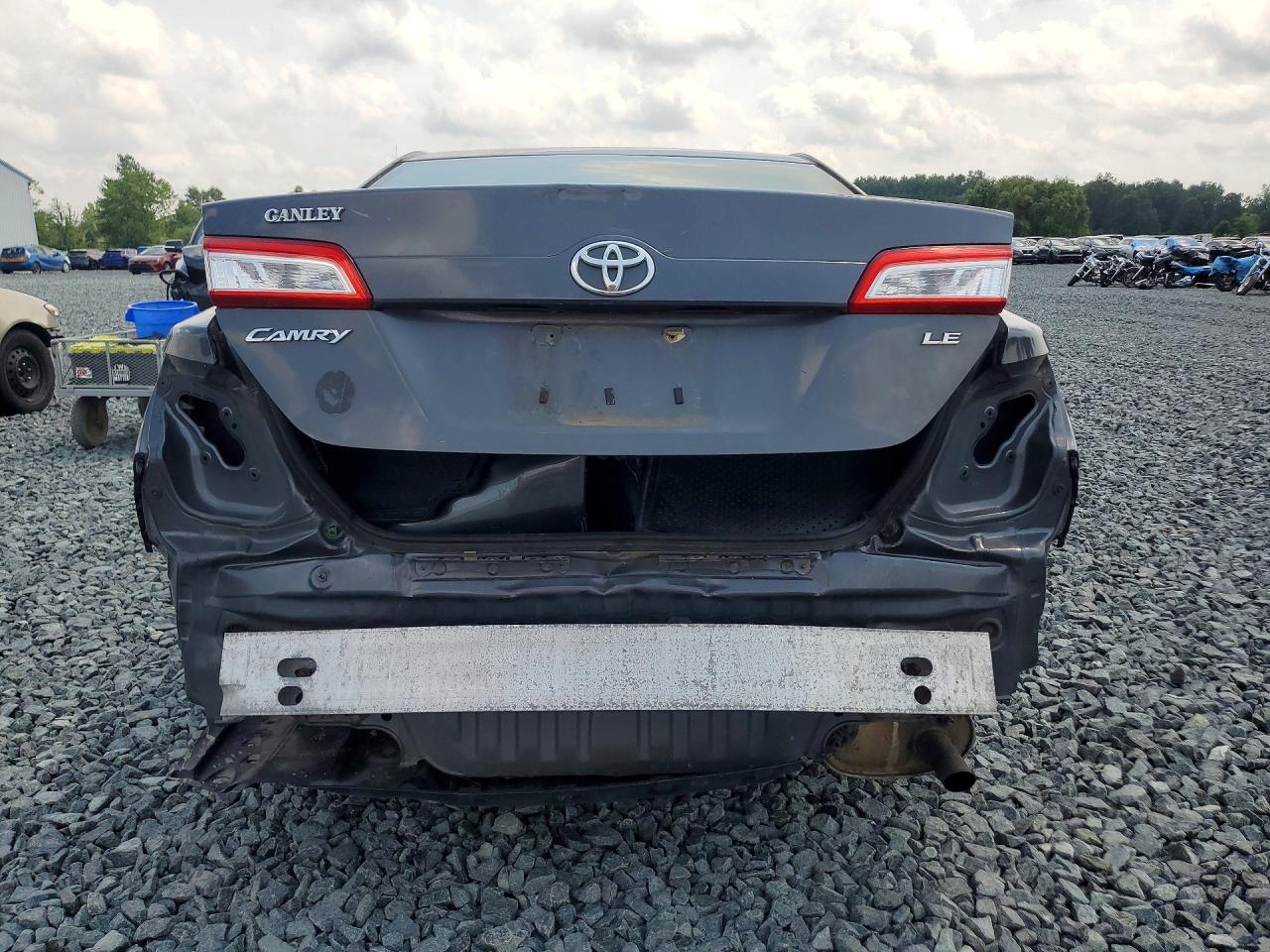 2012 TOYOTA CAMRY