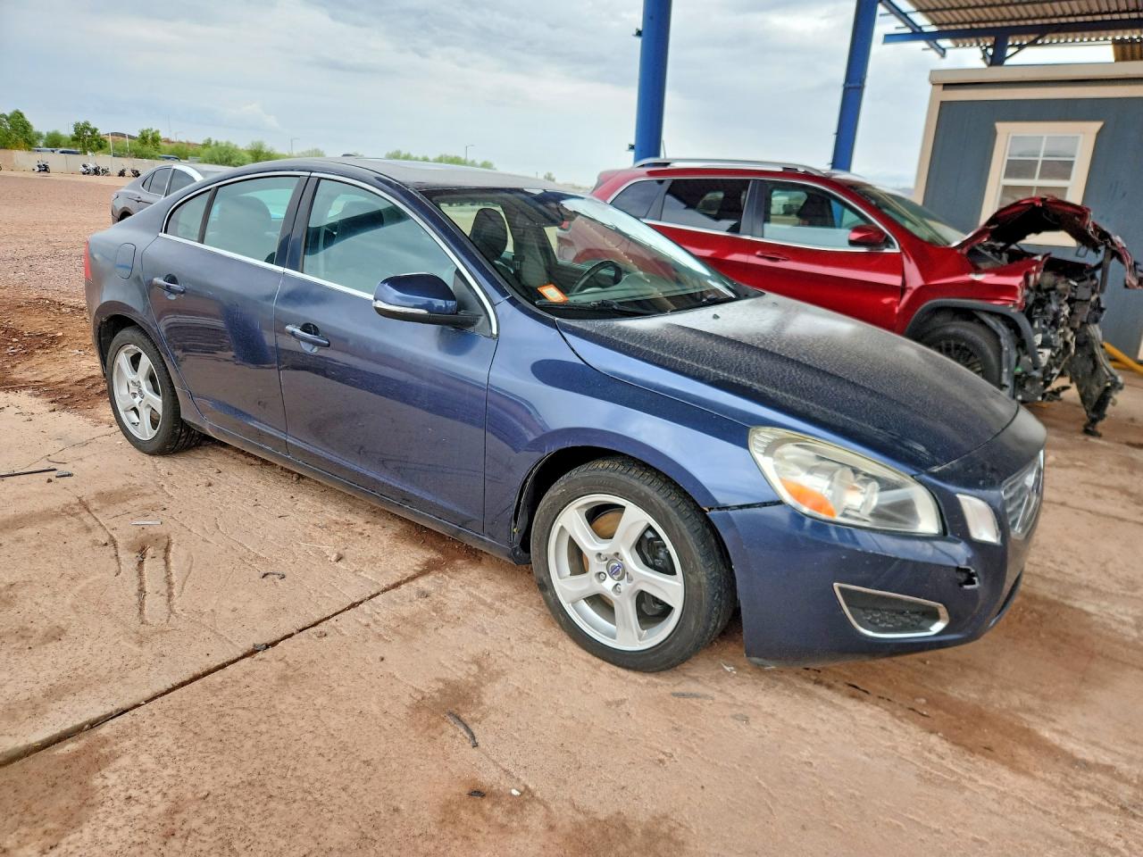 2012 VOLVO S60