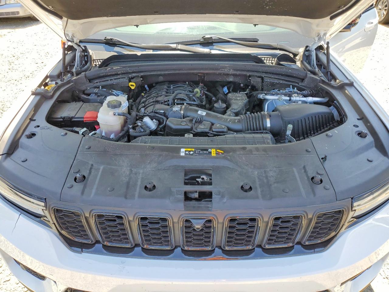 2024 JEEP CHEROKEE