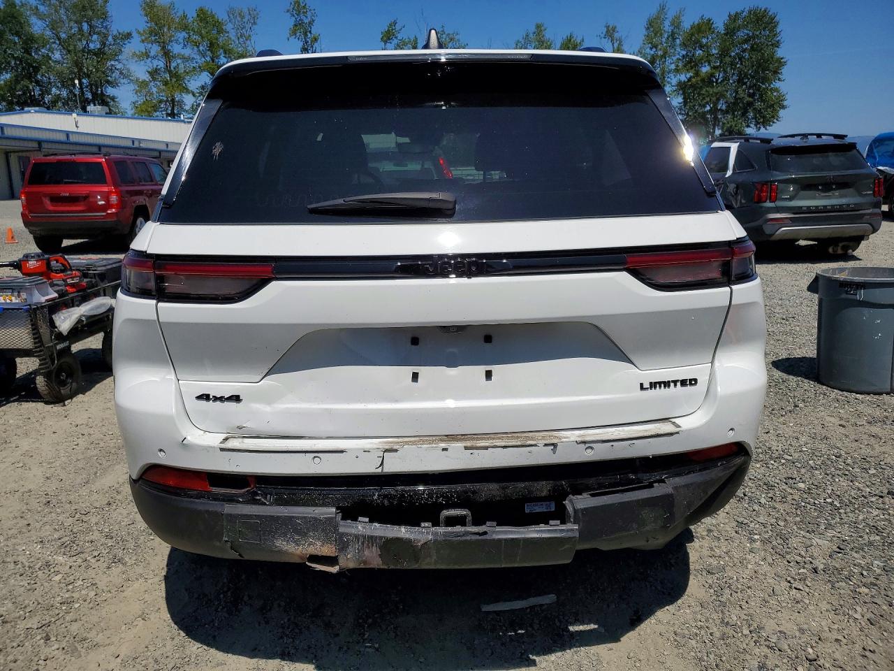 2024 JEEP CHEROKEE