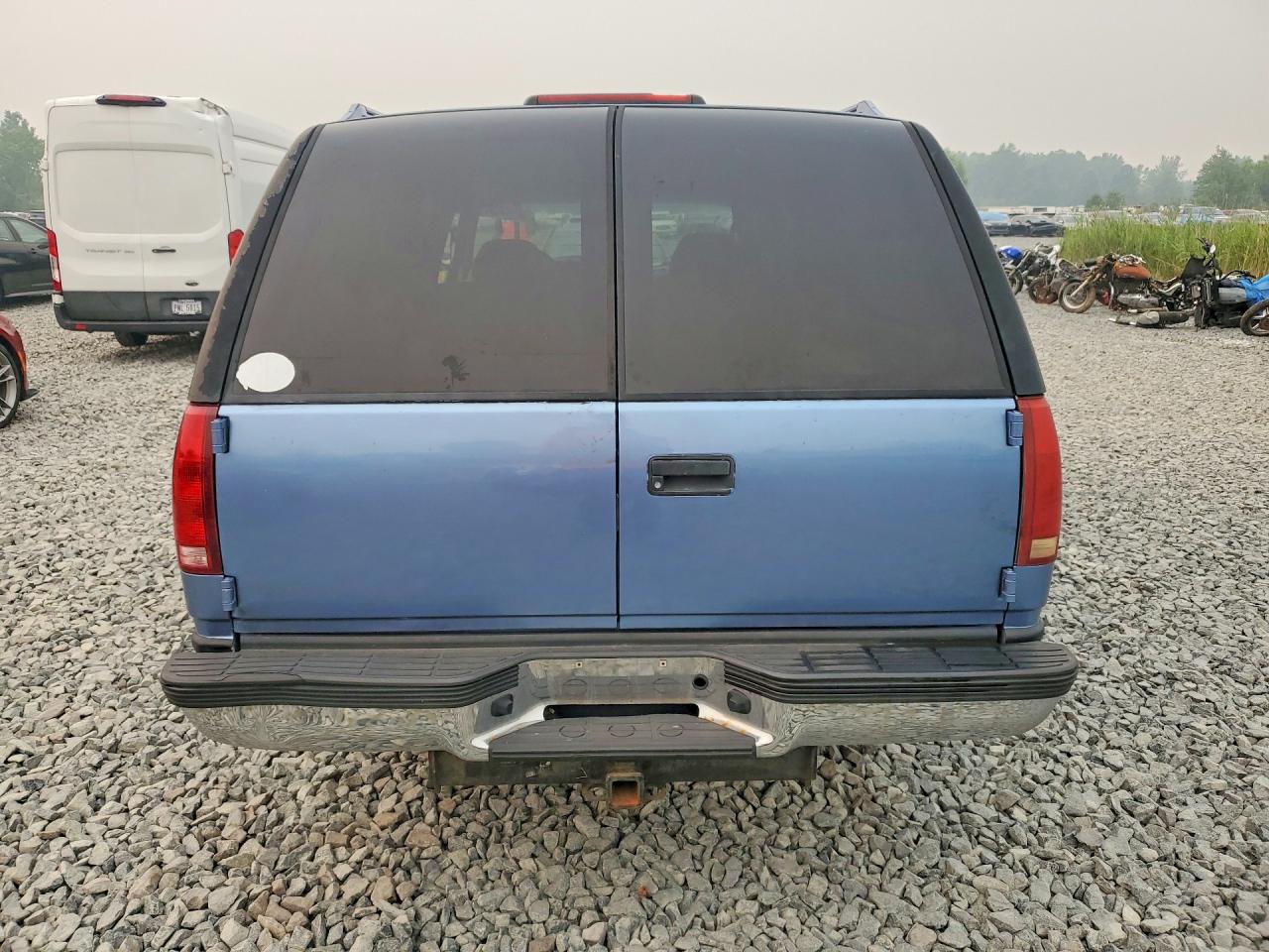 1995 CHEVROLET SUBURBAN