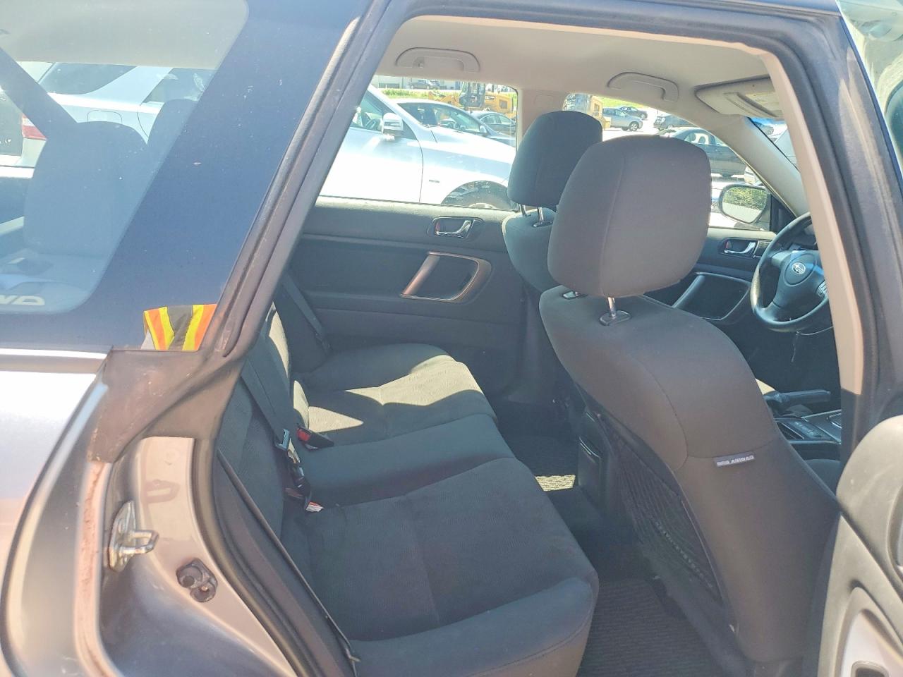 2009 SUBARU OUTBACK