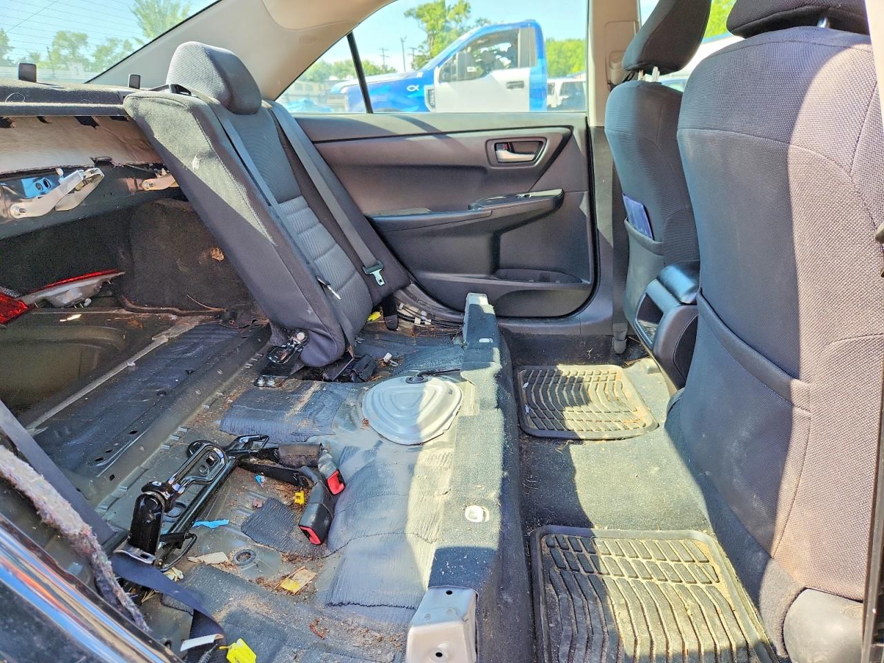 2017 TOYOTA CAMRY