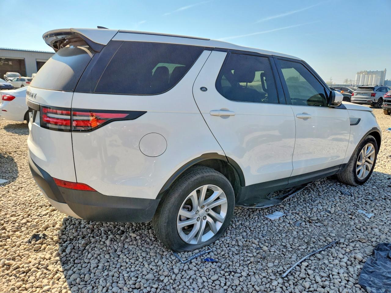 2018 LAND ROVER DISCOVERY