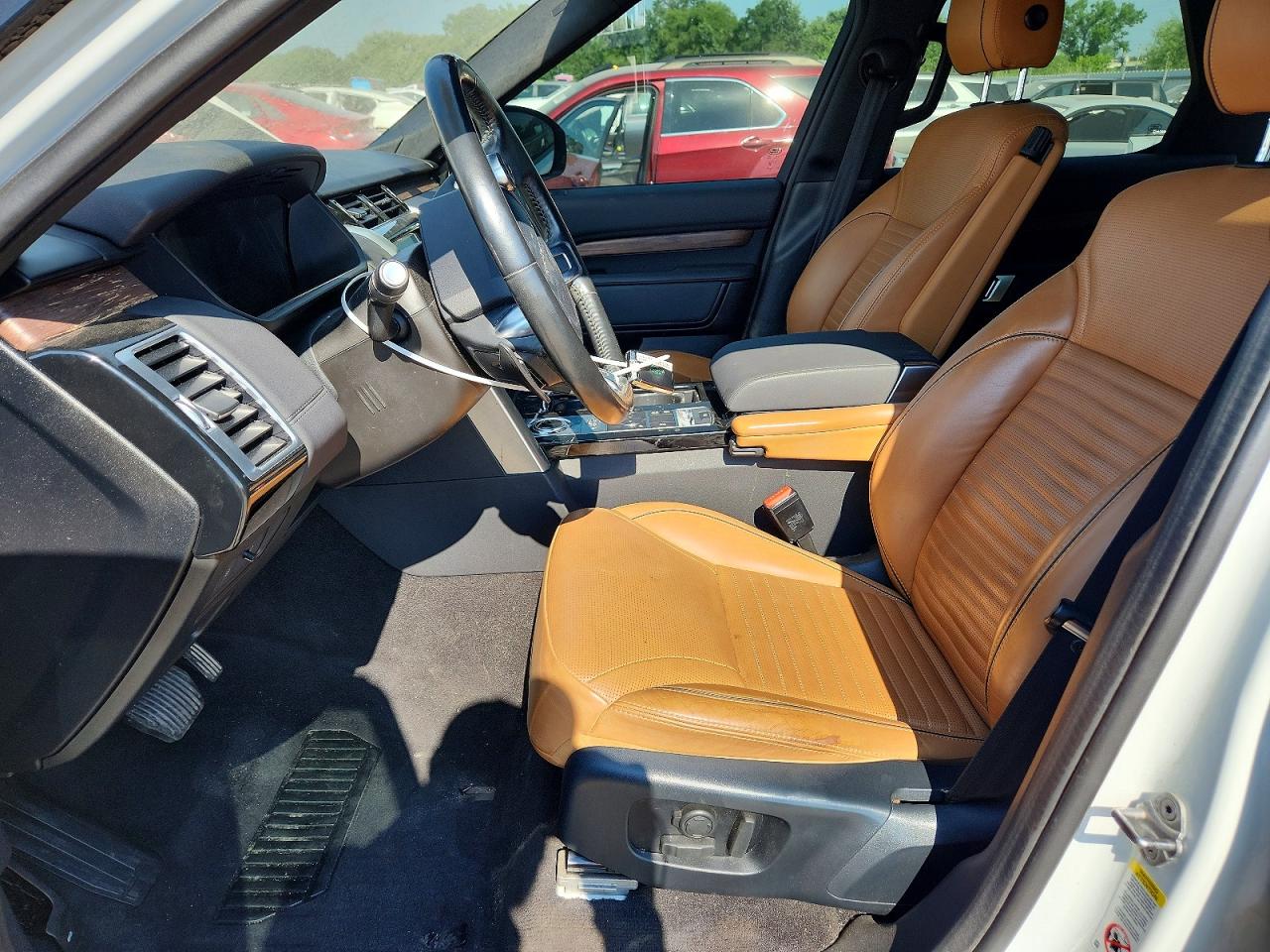 2018 LAND ROVER DISCOVERY