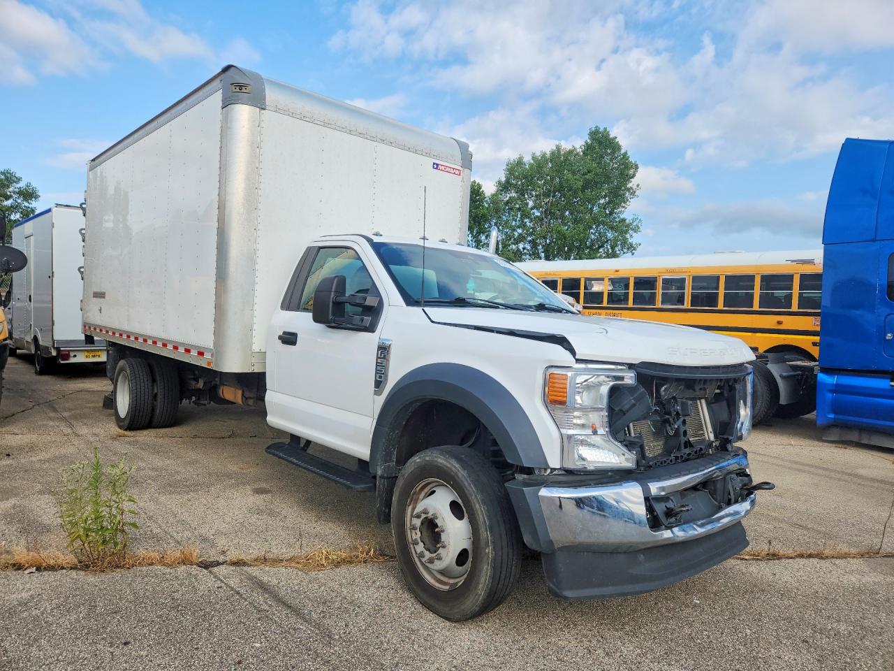 2022 FORD F550