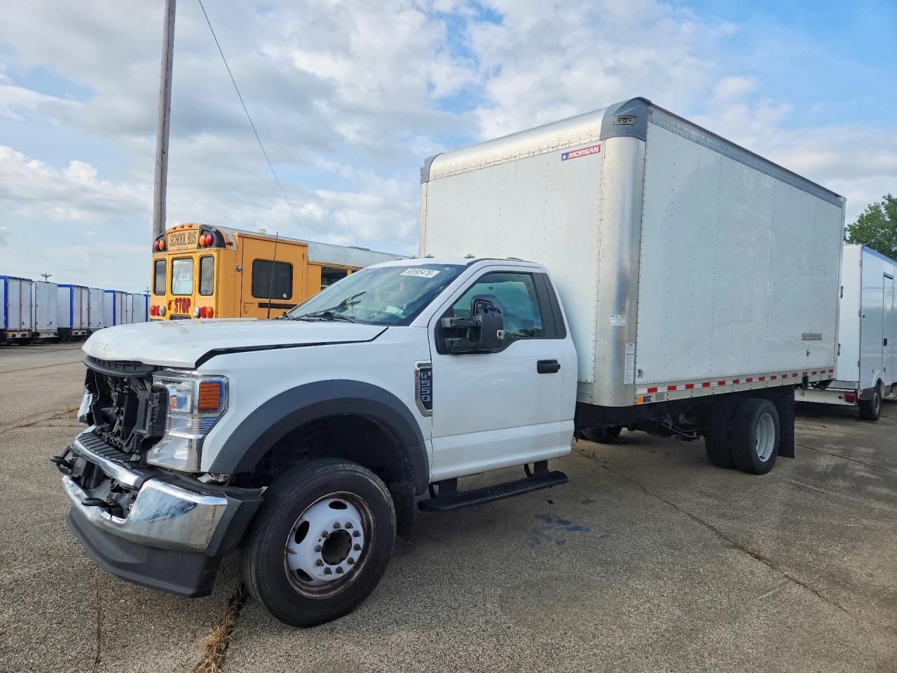 2022 FORD F550