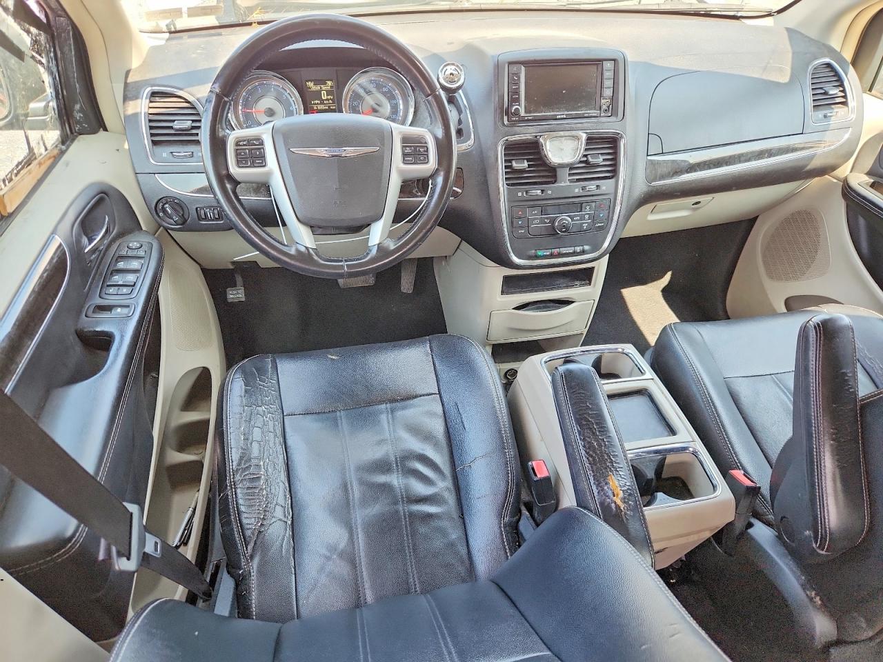 2014 CHRYSLER MINIVAN