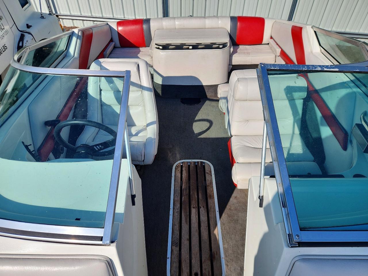 1992 CELEBRITY 190BR