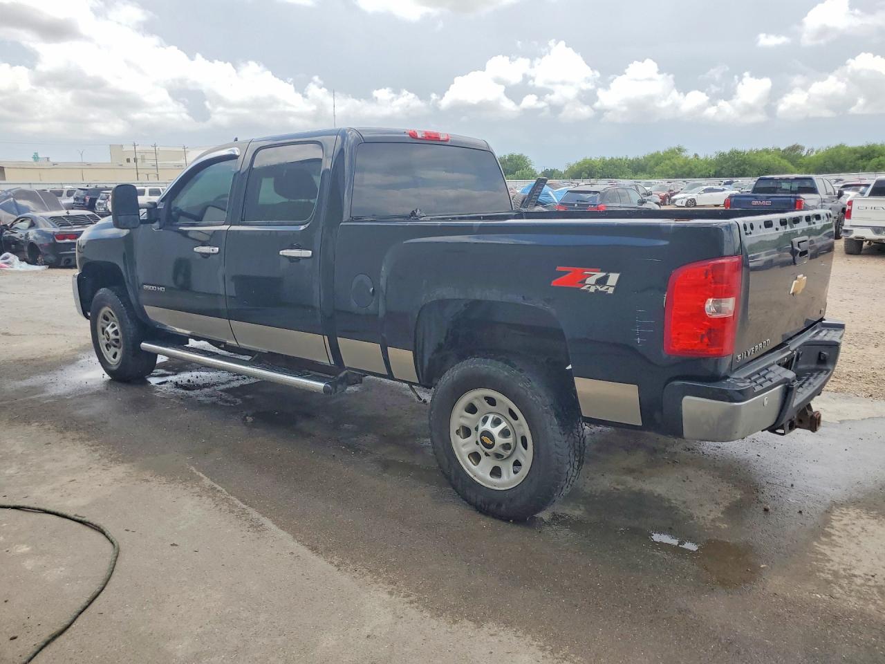 2013 CHEVROLET SILVERADO