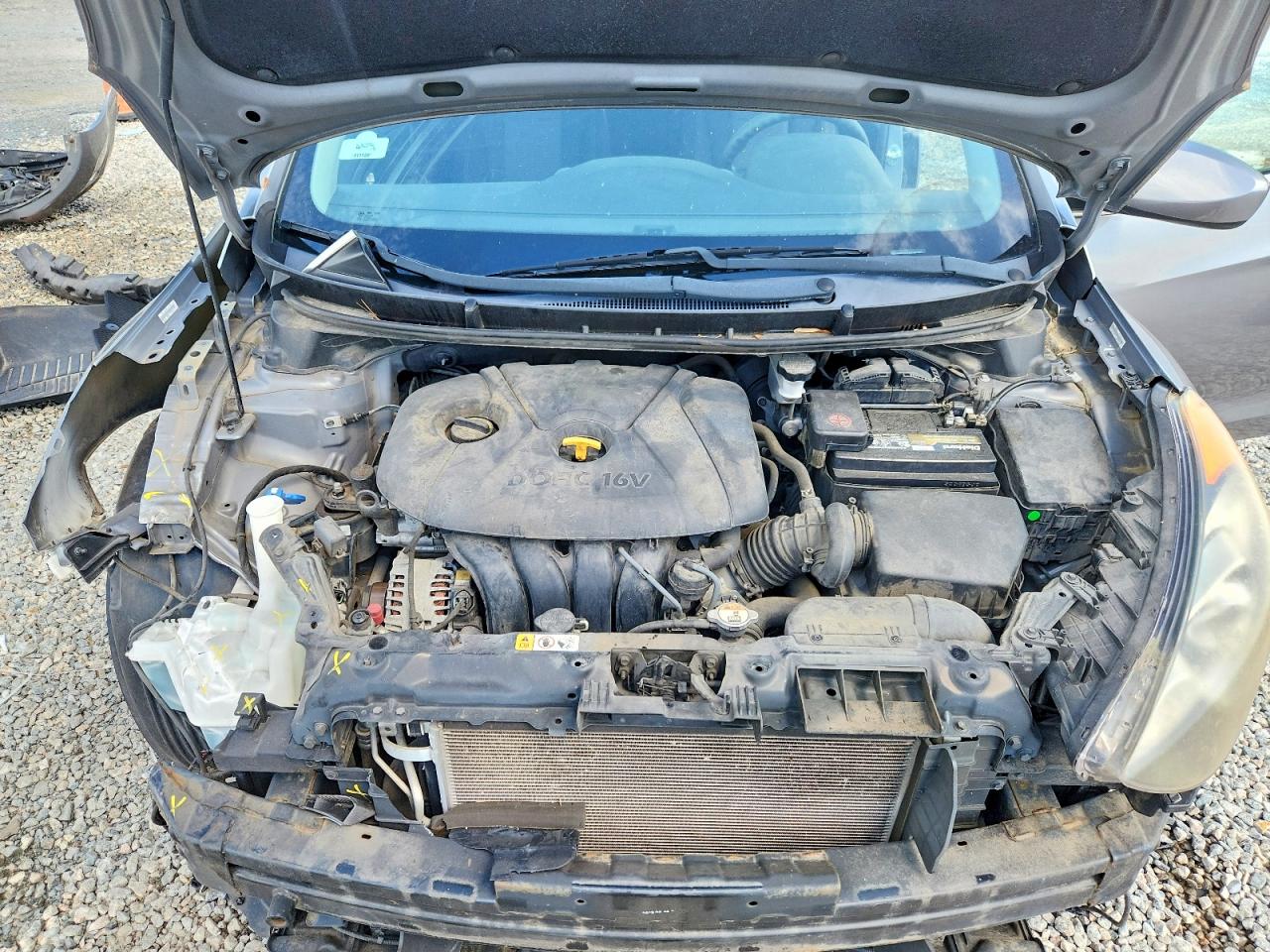 2013 HYUNDAI ELANTRA