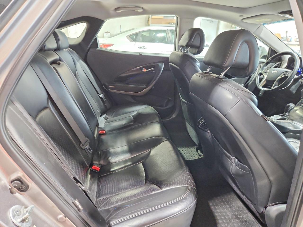 2013 HYUNDAI AZERA